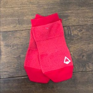 BRAND NEW LULULEMON/ ivivva socks